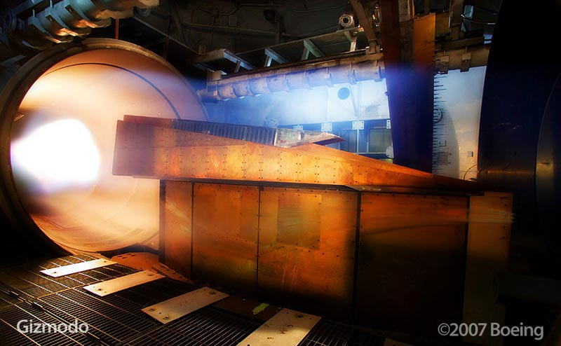 Illustration for article titled X-51A's Hypersonic Engine Firing Test Looks Like Pits of Hell or Doom 3 Scenario